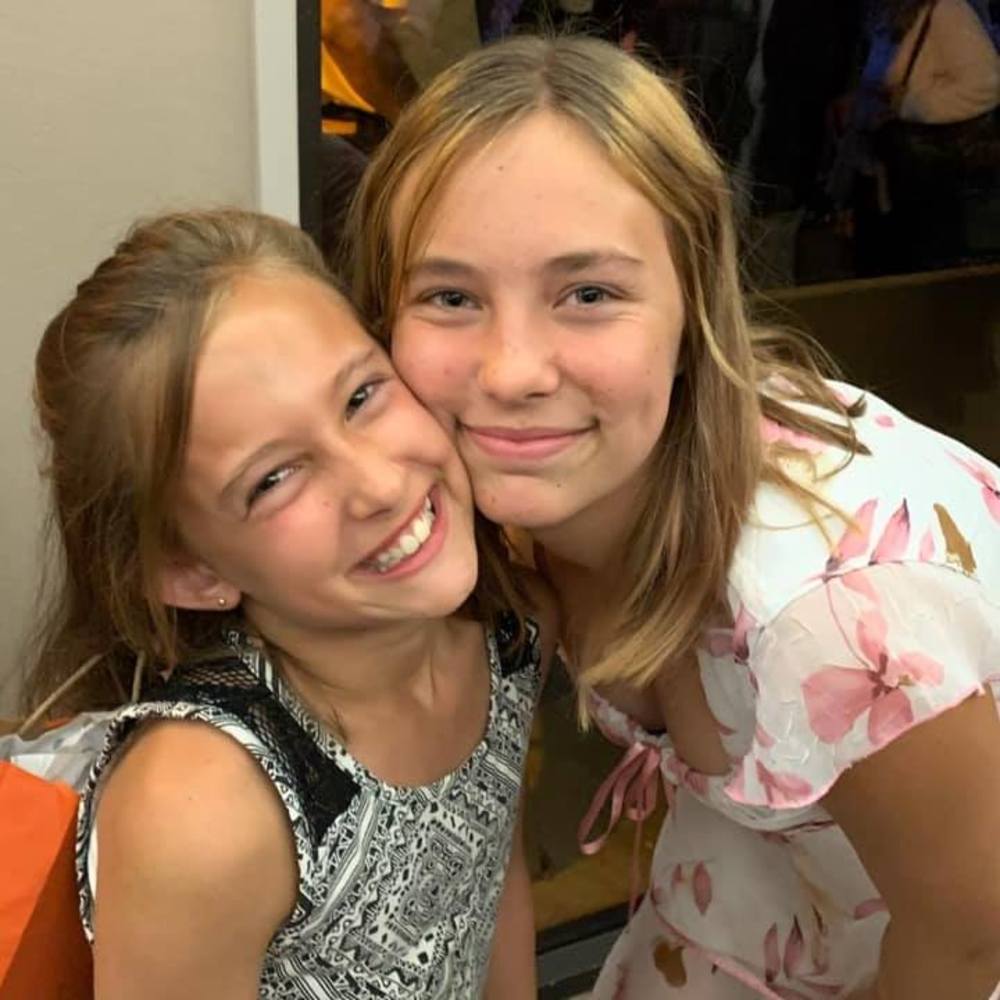 Meet your Posher, Jonra